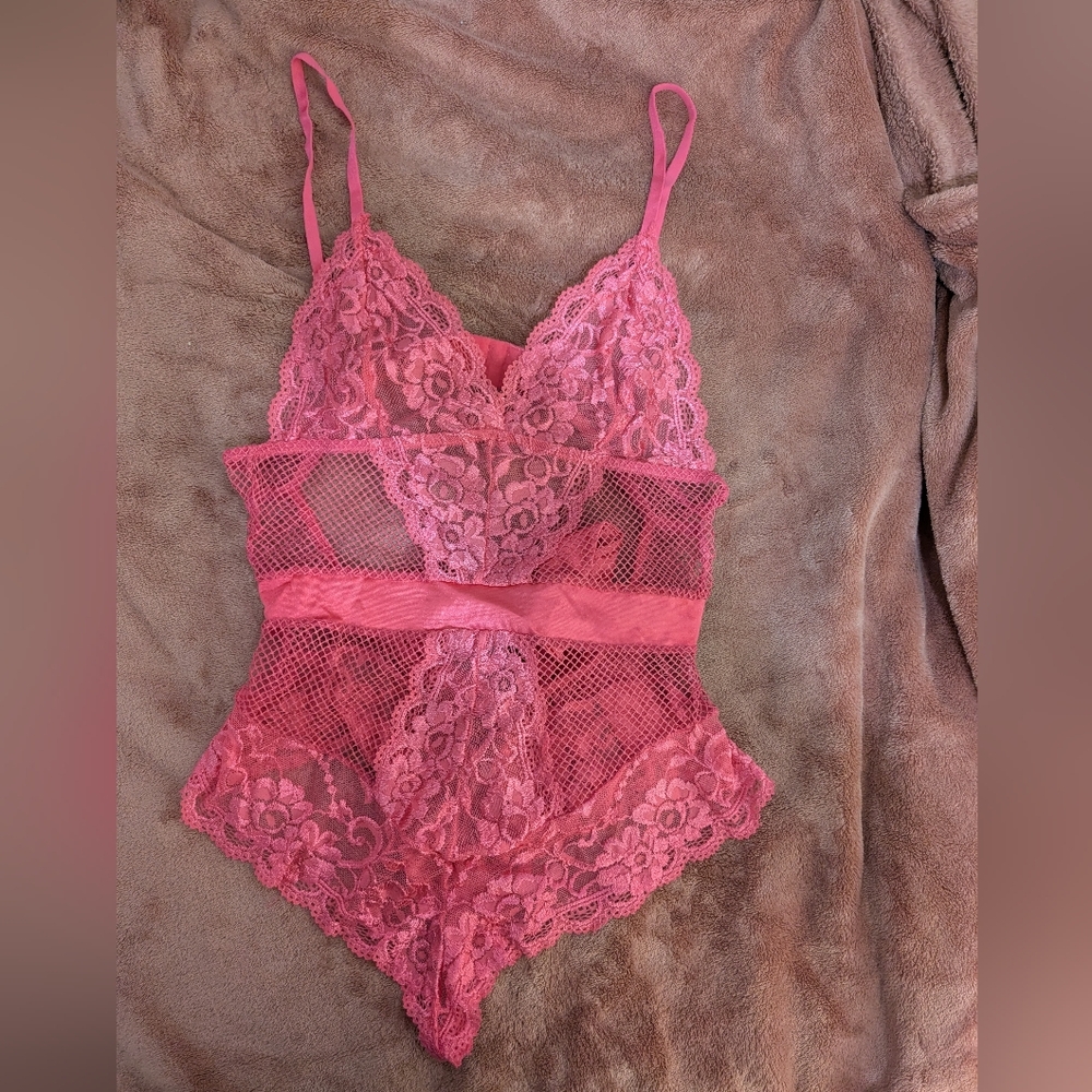 lace bodysuit lingerie